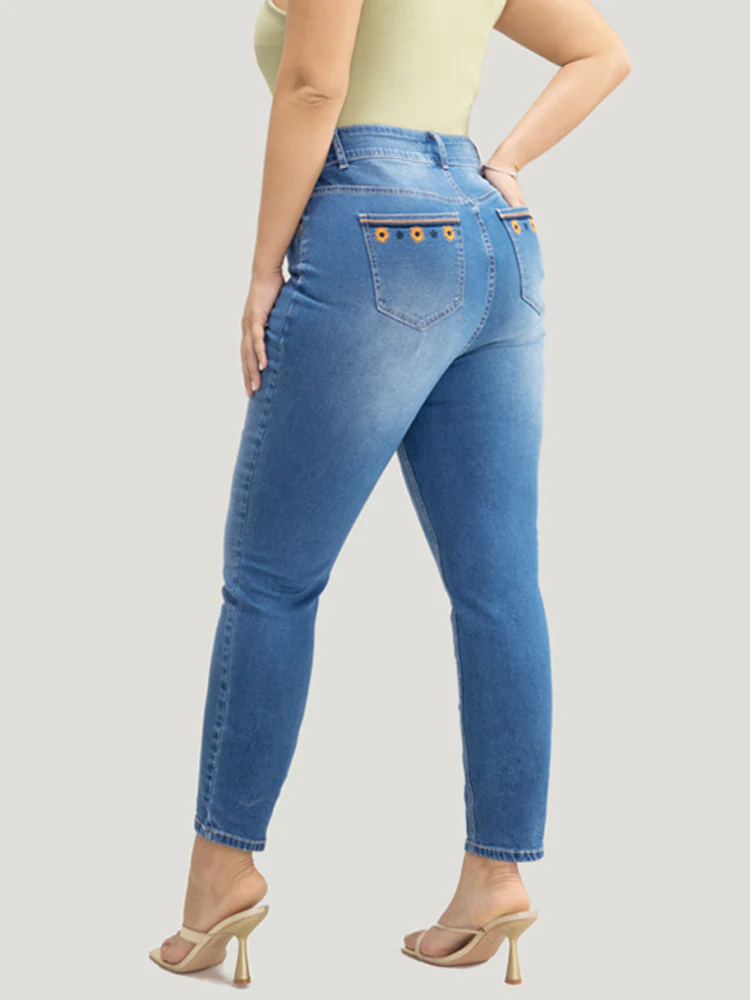 Very Stretchy High Rise Medium Wash Floral Embroidered Jeans - Image 6