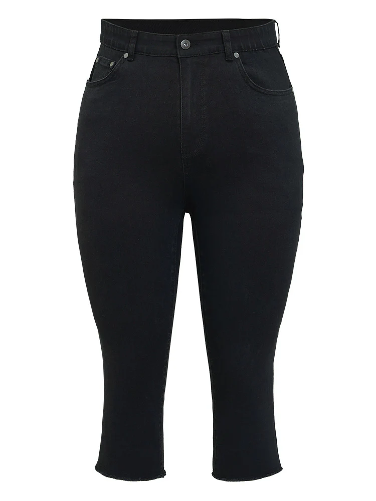 Very Stretchy High Rise Black Wash Rivet Detail Knee Denim Shorts - Image 11
