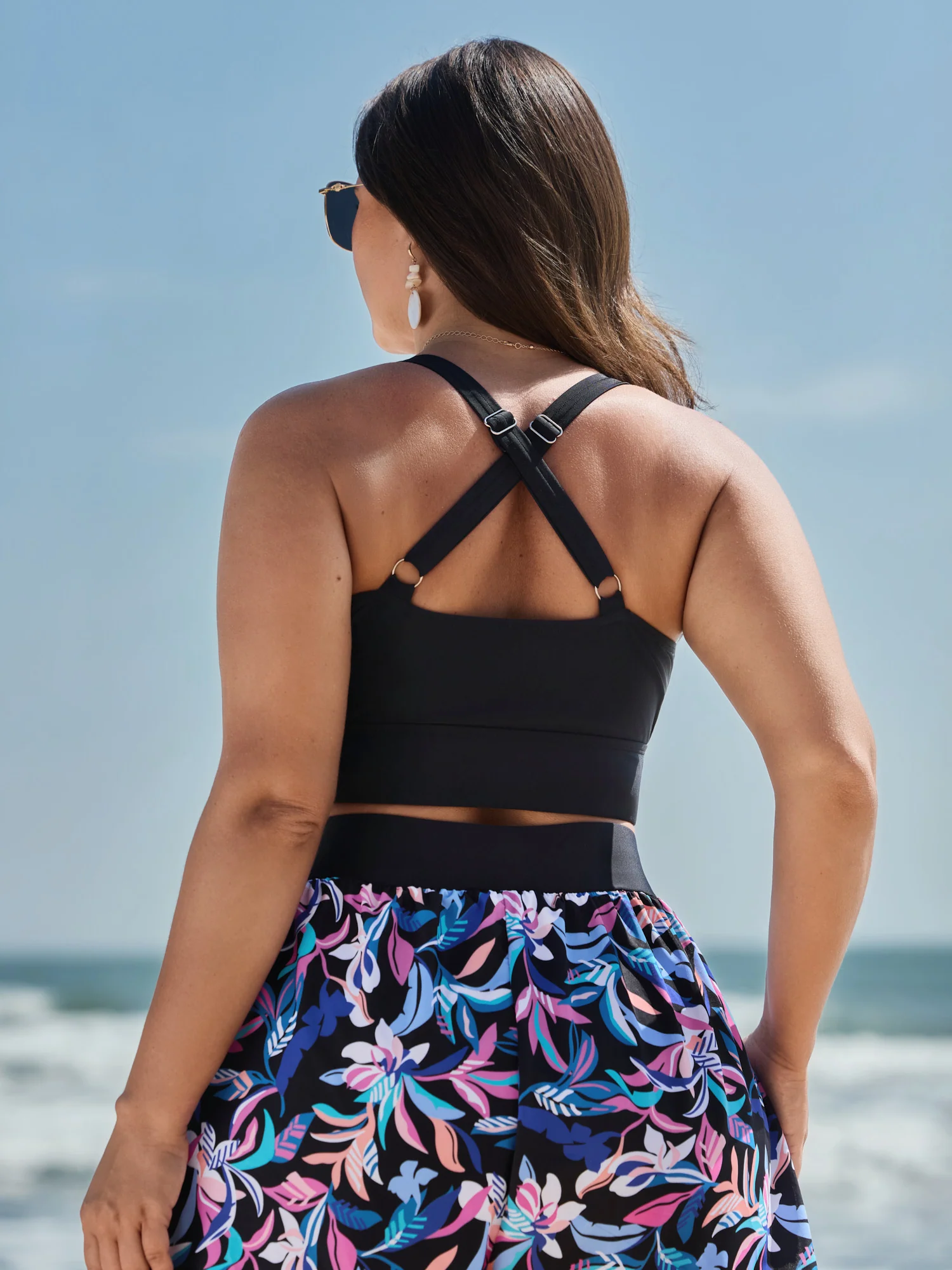 Vibrant Floral Print Twist Front Swim Top - Image 4
