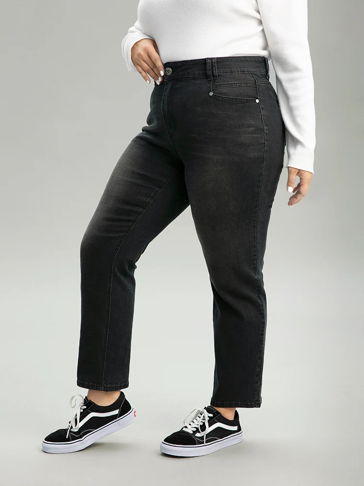 Vintage Black Wash Straight Leg Jeans - Image 3