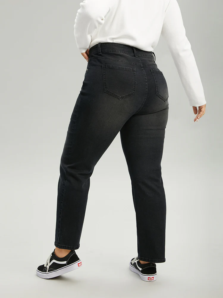Vintage Black Wash Straight Leg Jeans - Image 5