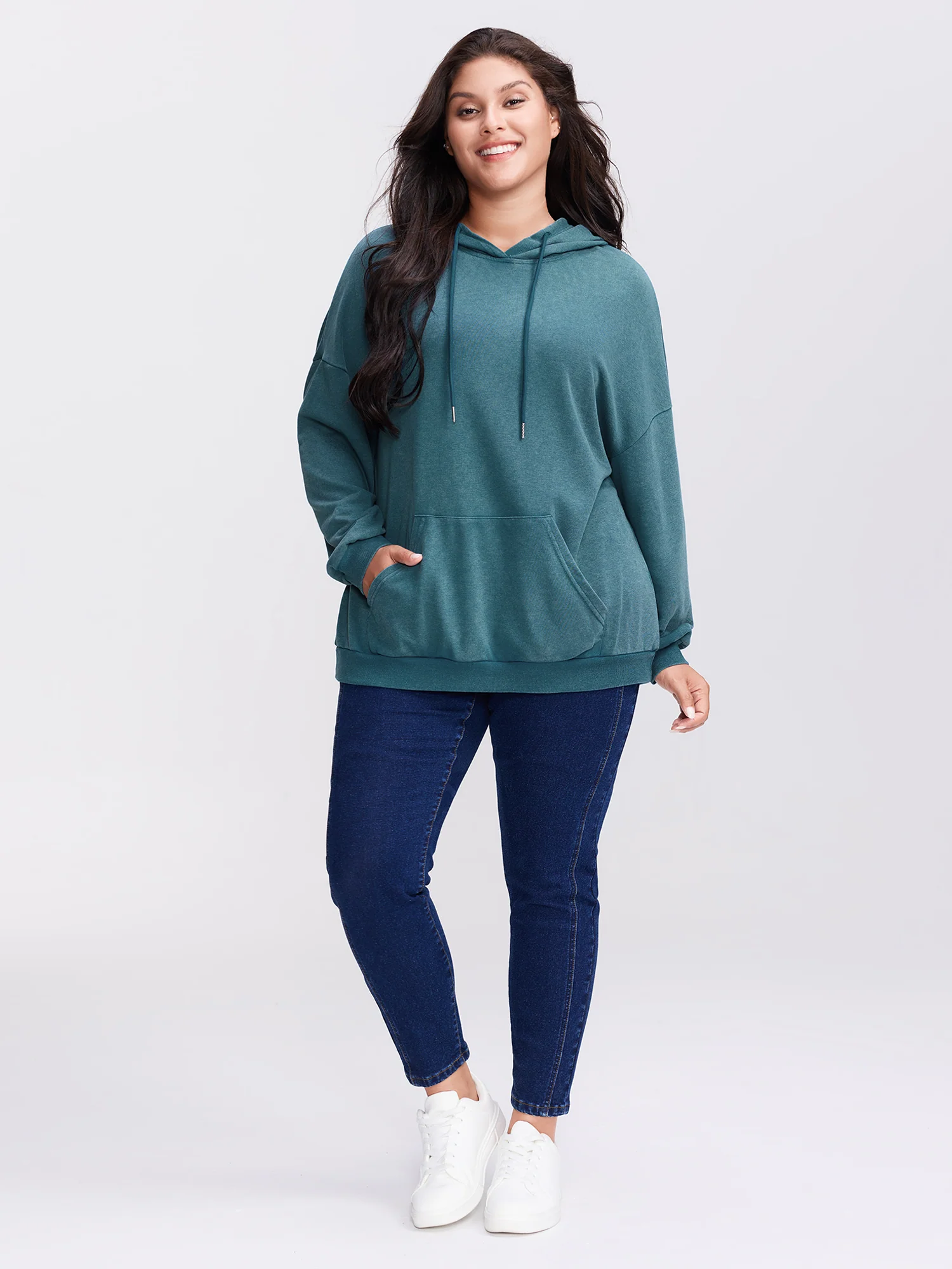 Vintage Pockets Solid Hoodie - Image 3