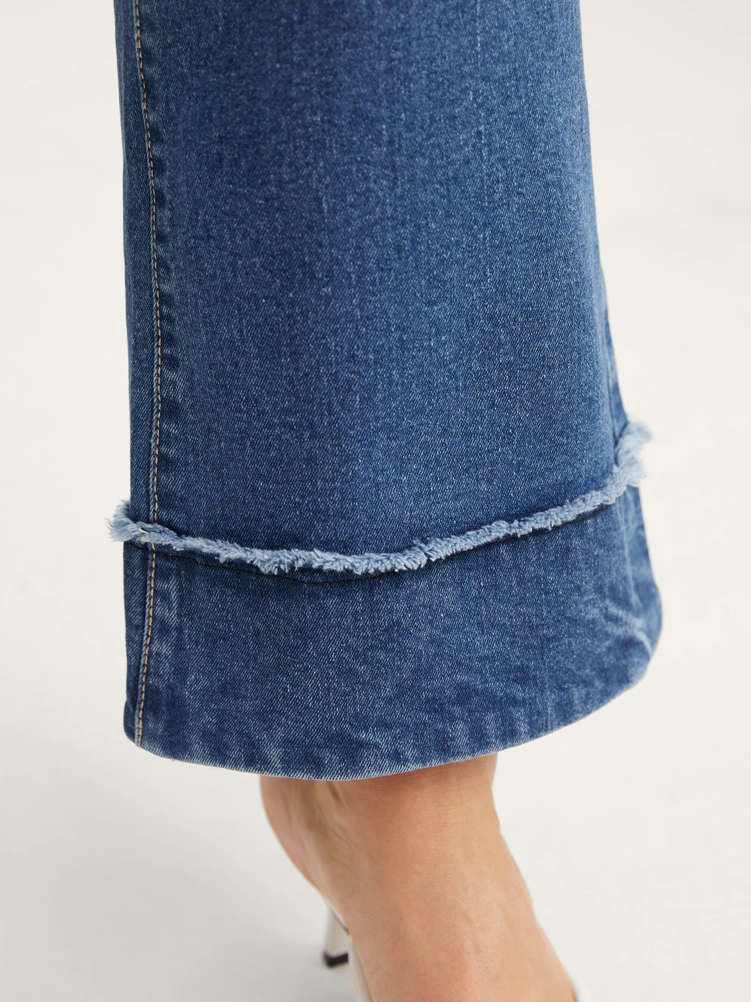 Vintage Raw Hem Bootcut Jeans - Image 3