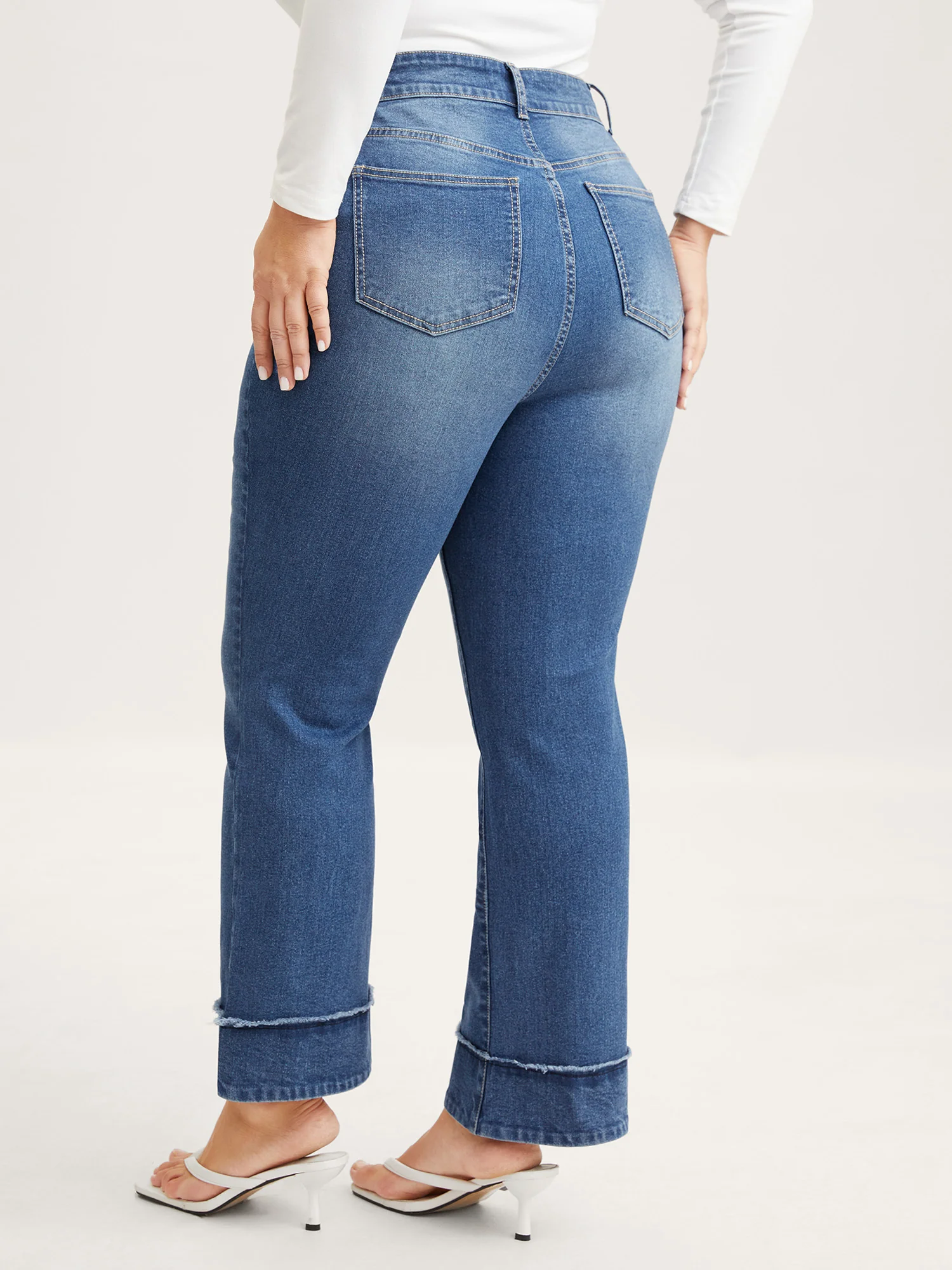 Vintage Raw Hem Bootcut Jeans - Image 4
