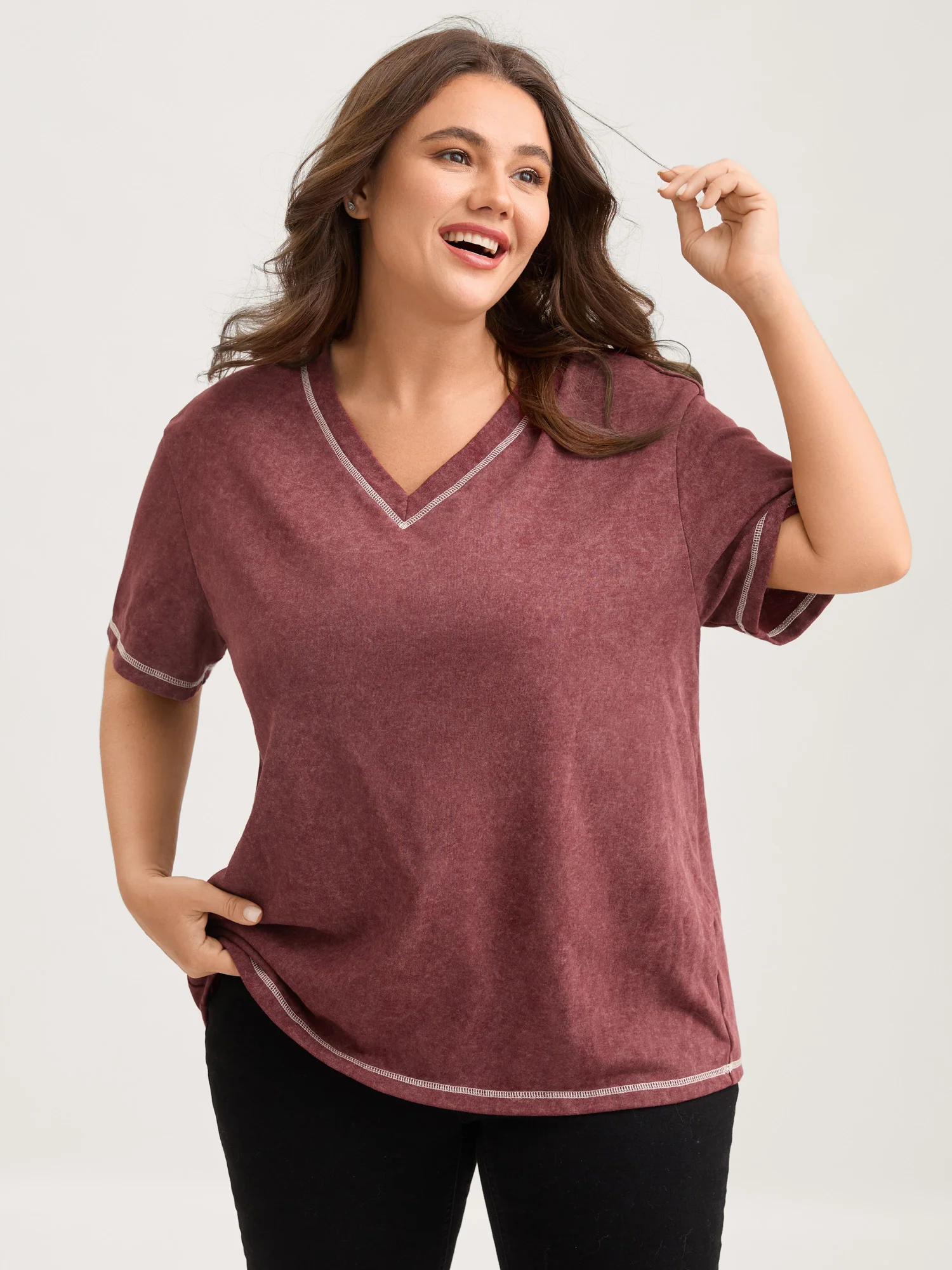 Vintage Stretchy V-Neck T-Shirt - Image 2