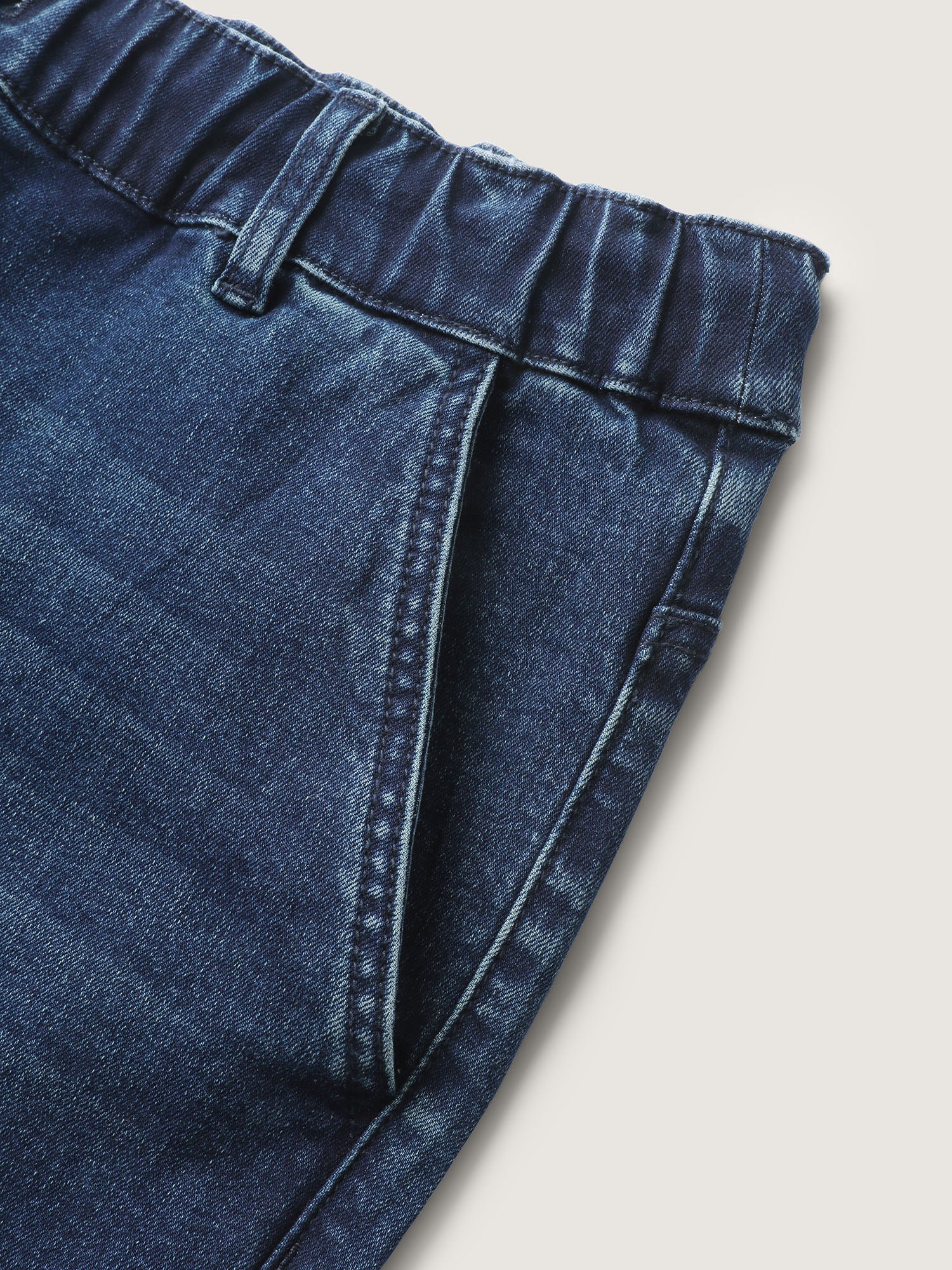 Vintage Wash Rubber Waist Straight-Leg Jeans - Image 5