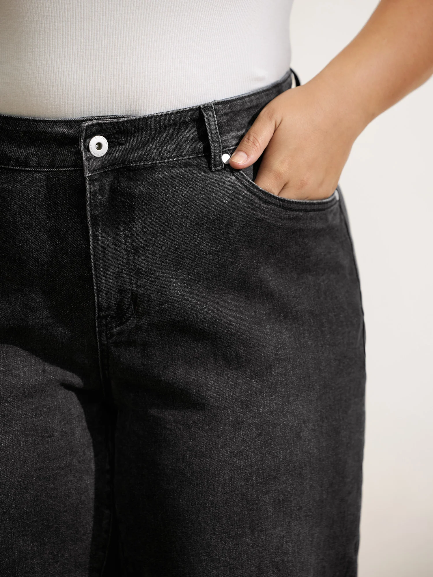 Vintage Wash Stretchy Straight-Leg Jeans - Image 3