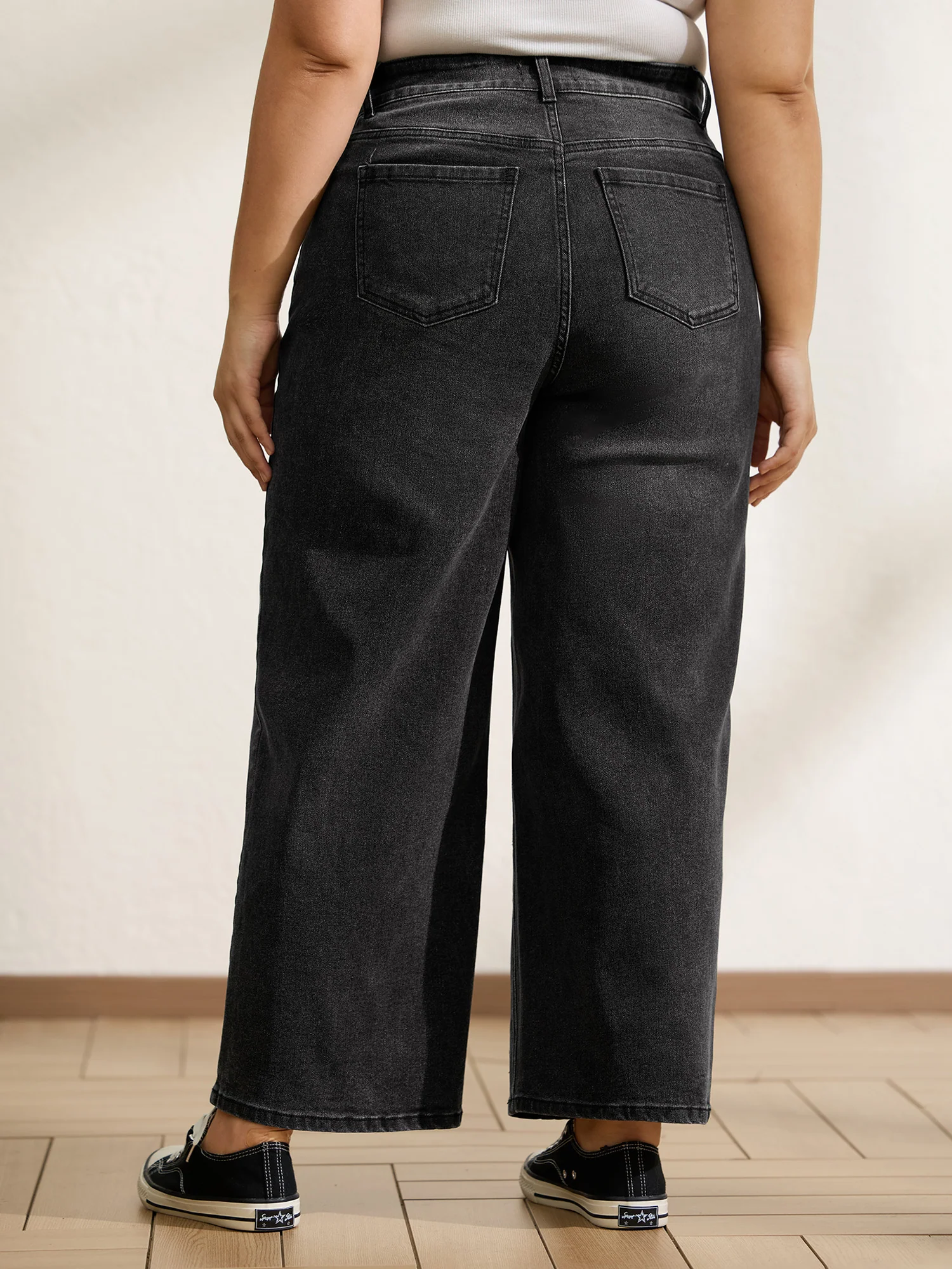 Vintage Wash Stretchy Straight-Leg Jeans - Image 5