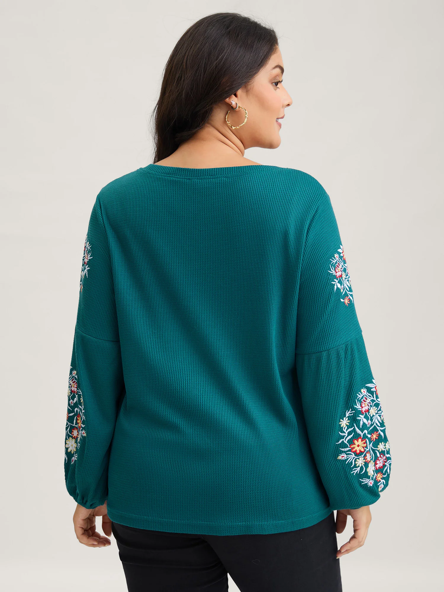 Waffle Knit Floral Embroidered Lantern Sleeve T-shirt - Image 4
