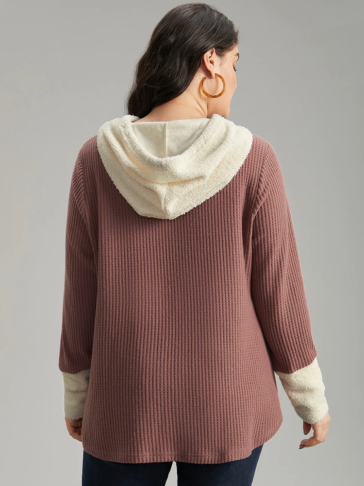 Waffle Knit Pocket Hooded Patchwork Sweatshirt - Image 4