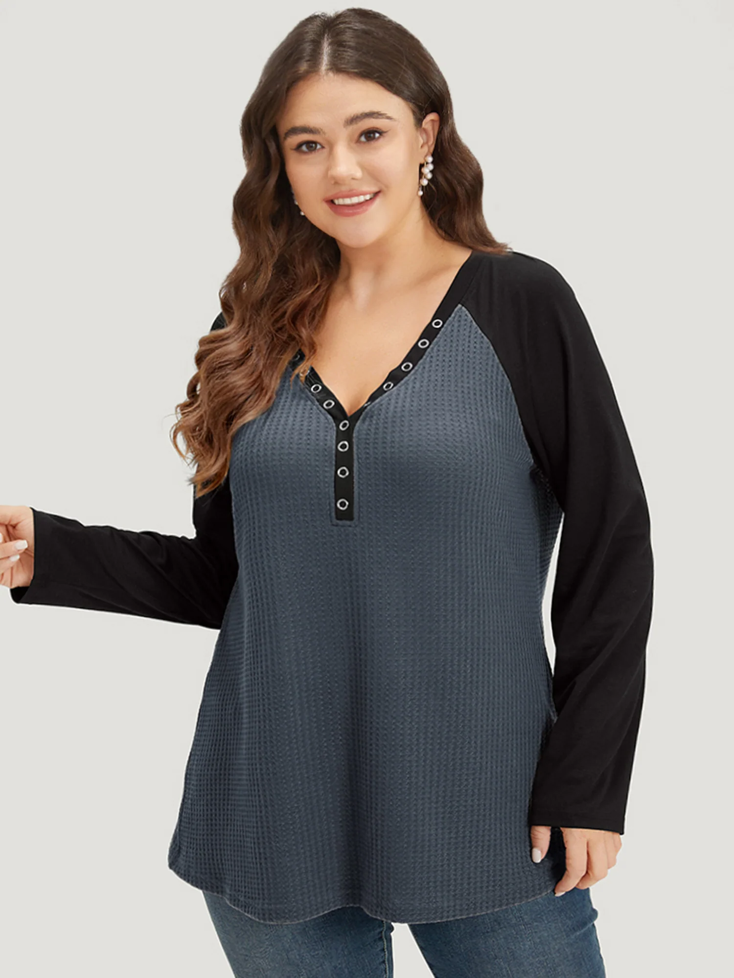 Waffle Knit Raglan Sleeve Metal Buckle Detail T-shirt - Image 14