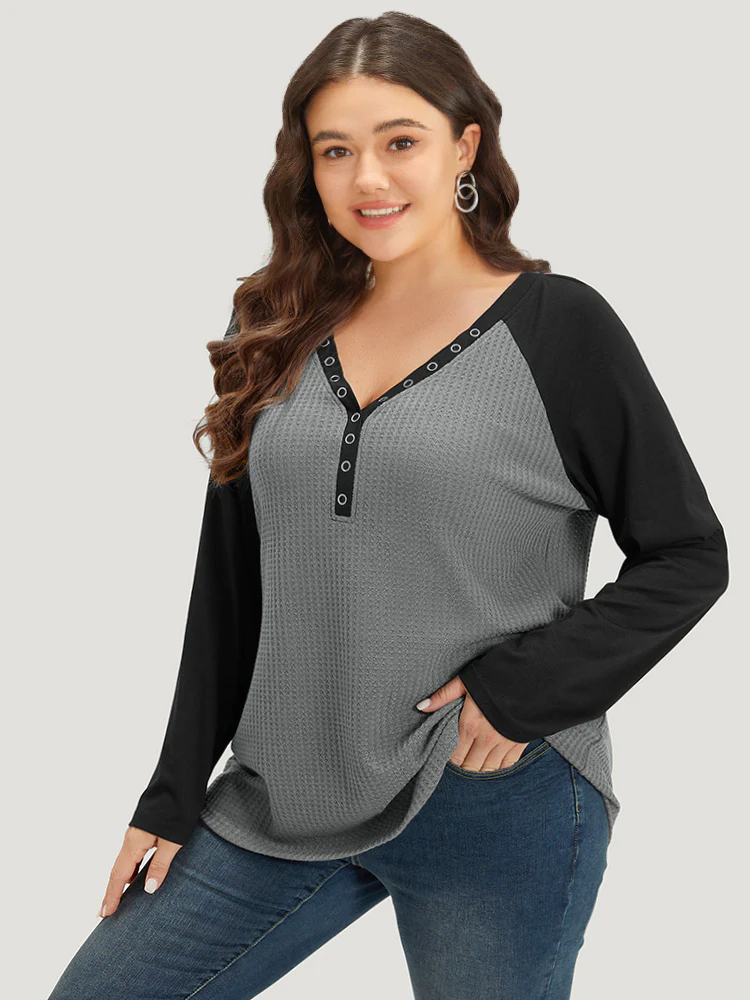 Waffle Knit Raglan Sleeve Metal Buckle Detail T-shirt - Image 2
