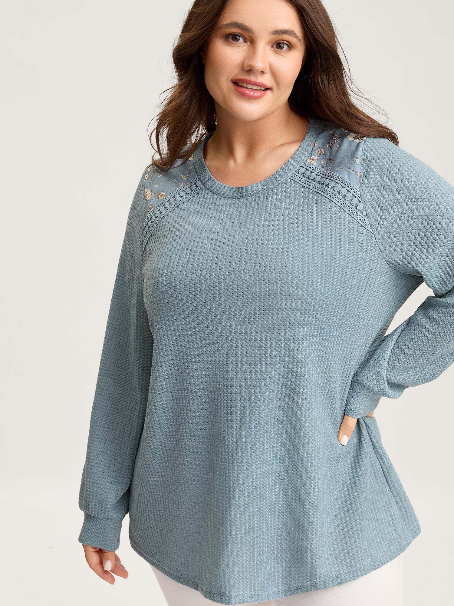 Waffle Spliced Floral Lace Sweatshirt - Image 2