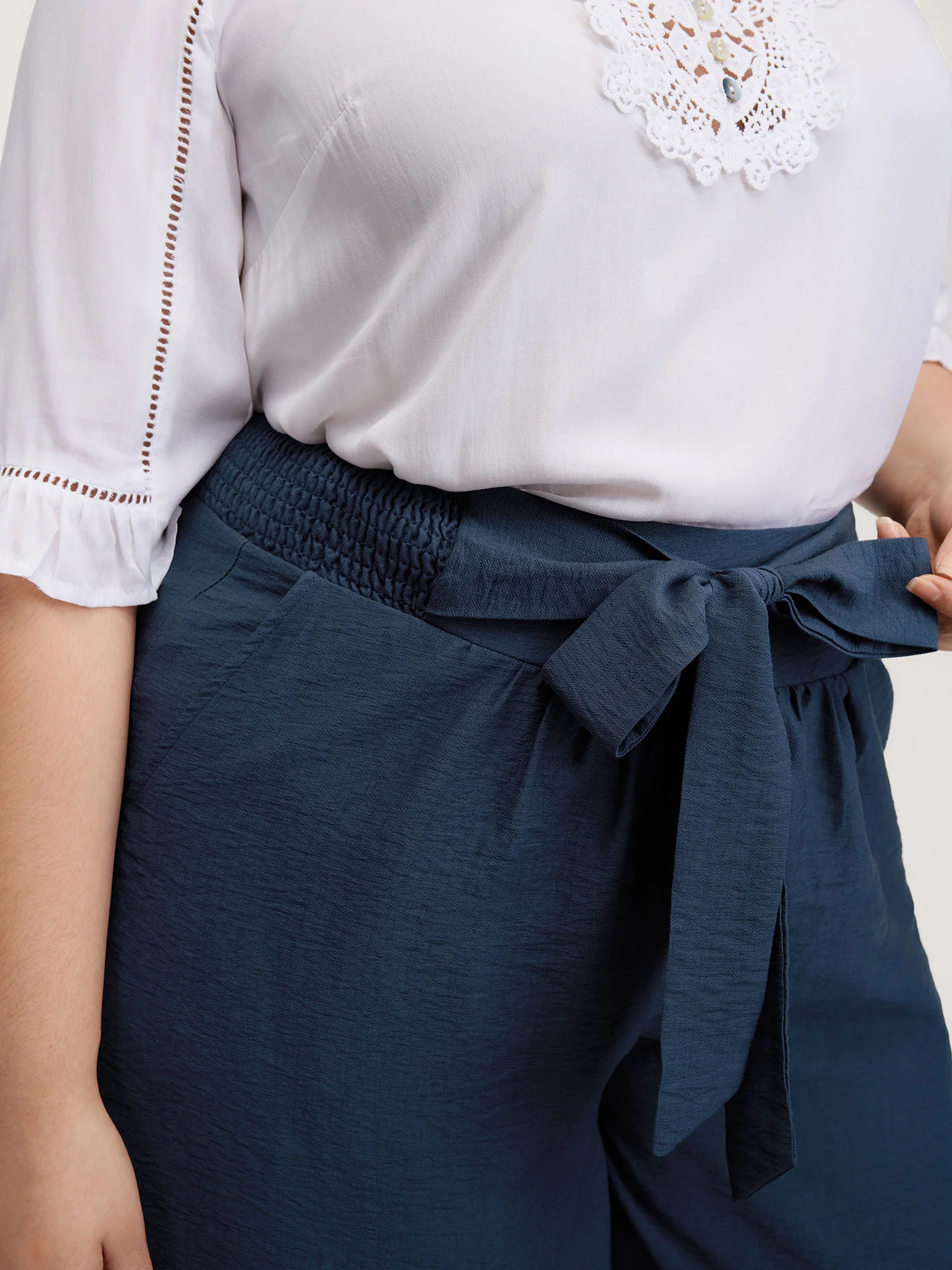 Waist-Tie Knotted Ruffled Wide-Leg Pants - Image 3