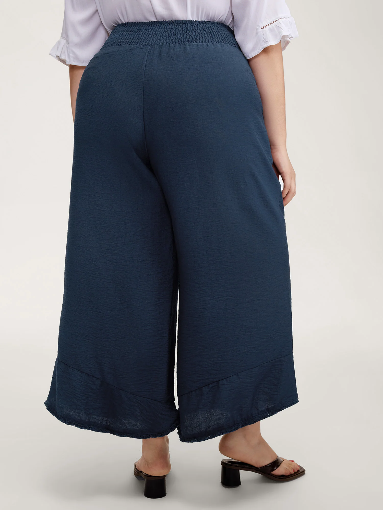 Waist-Tie Knotted Ruffled Wide-Leg Pants - Image 4