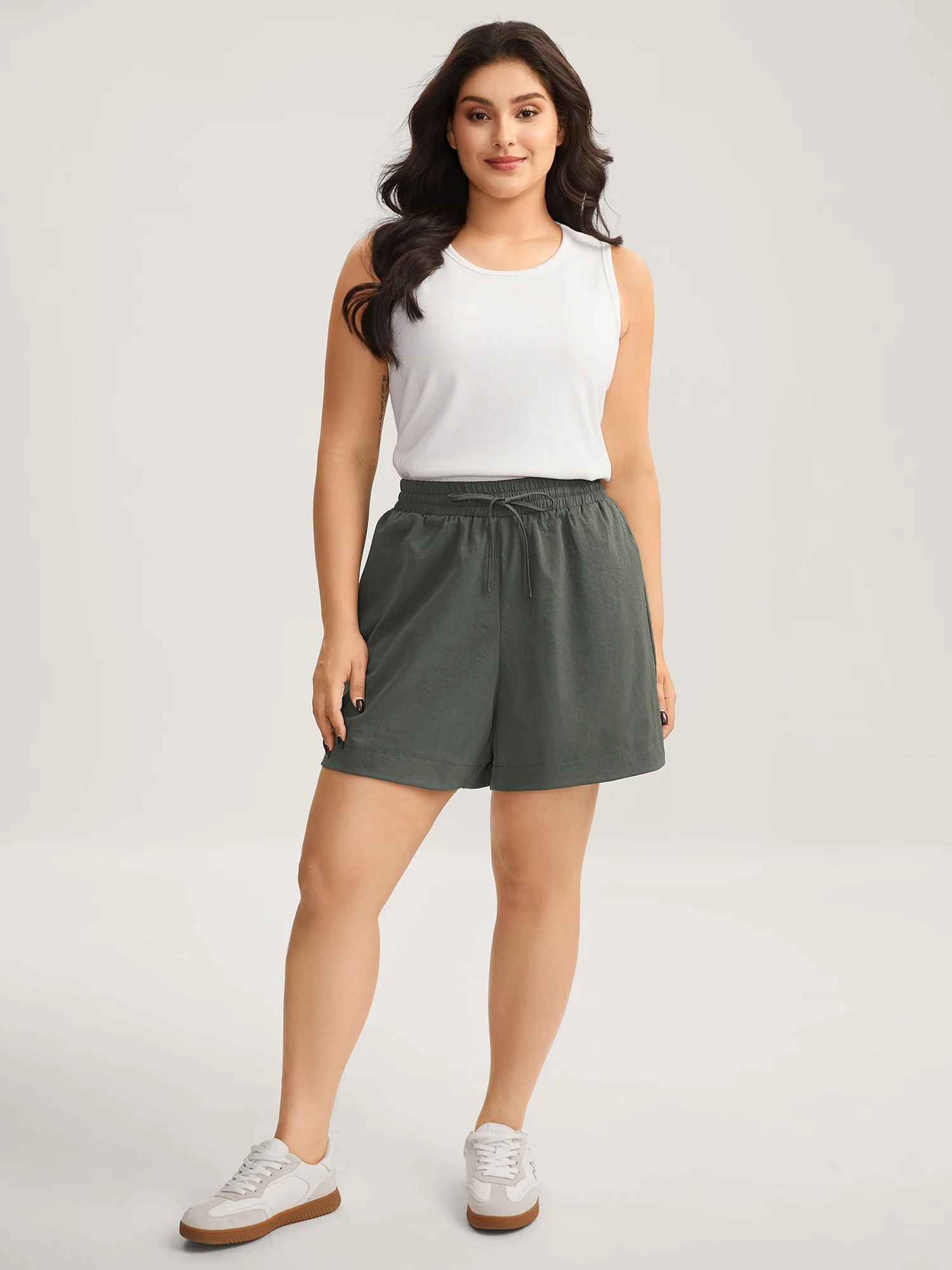 Waist-Tie Solid Wide-Leg Shorts - Image 4