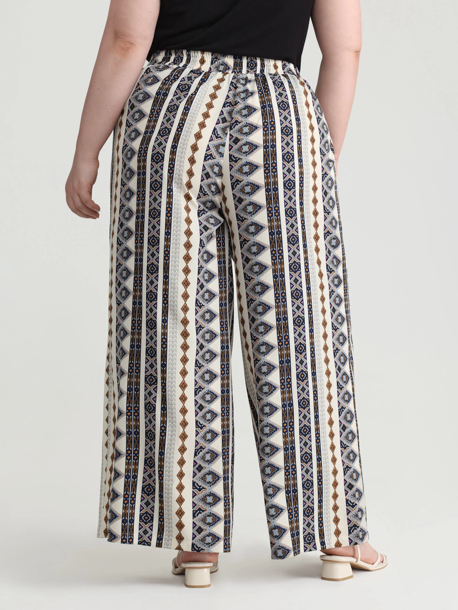 Waist-Tie Wide-Leg Boho Print Pants - Image 25
