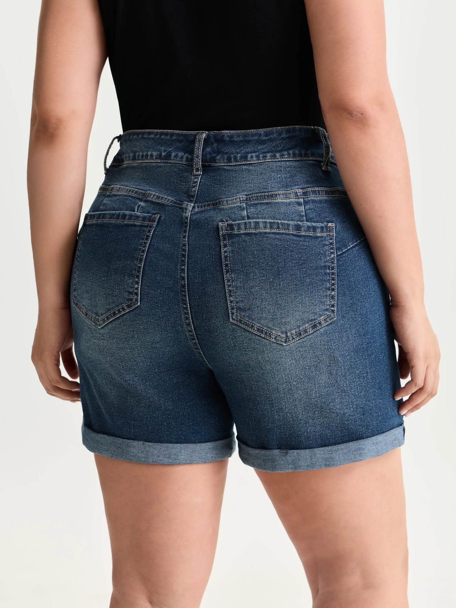 Wash High Waist Cuffed Hem Denim Shorts - Image 5