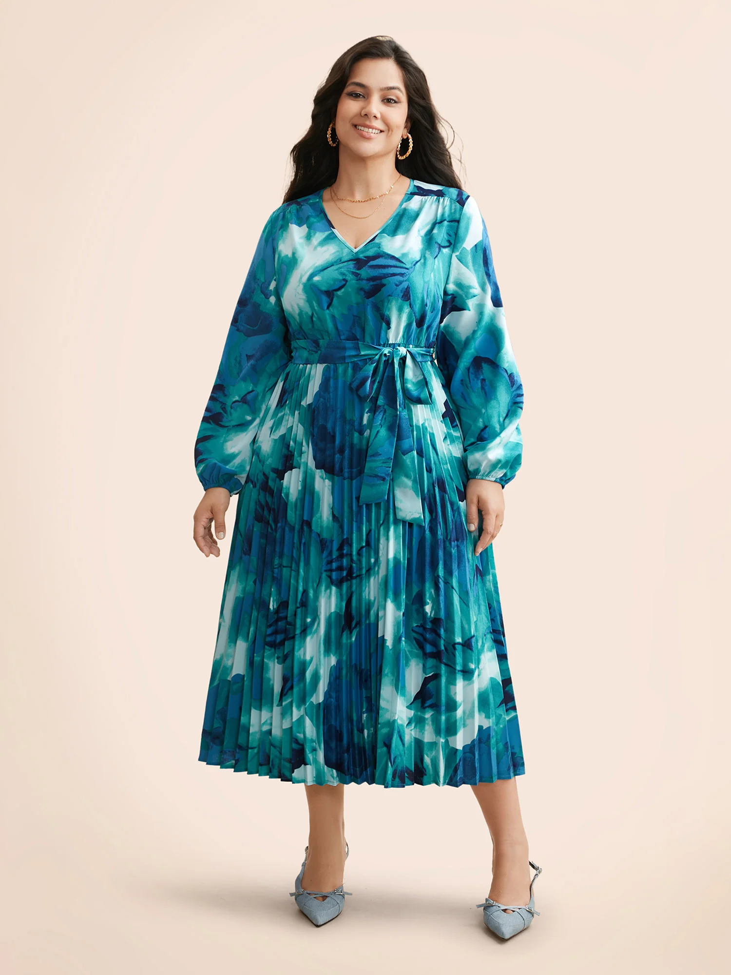 Watercolor Floral Pleated Belted Dress - Image 3