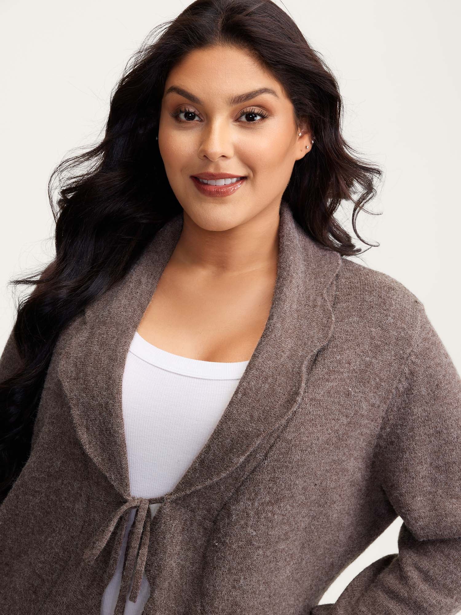 Wavy Arc Hem Tie-Front Knit Cardigan - Image 2