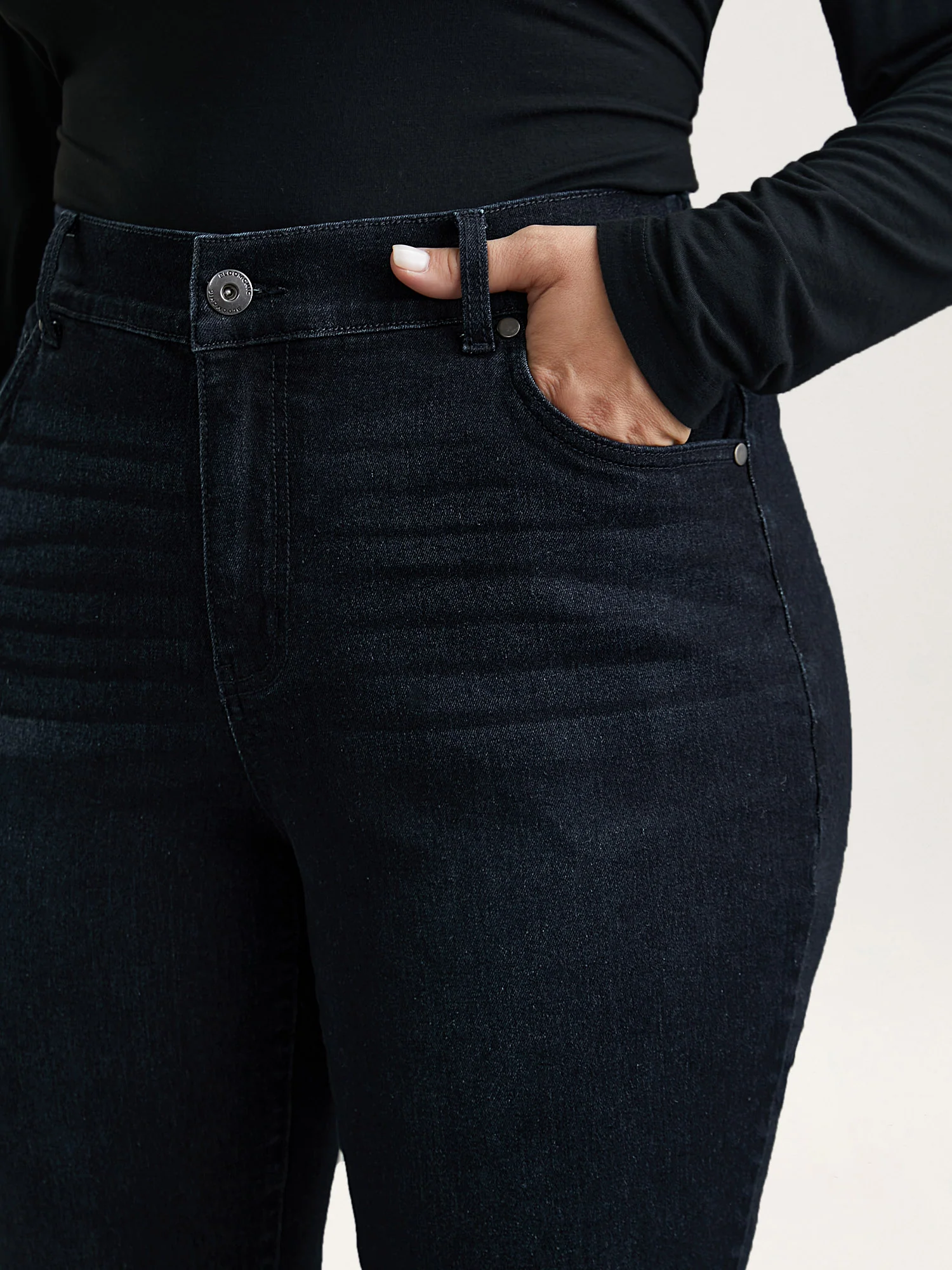 Whiskered Mid-Rise Skinny-Fit Jeans - Image 5