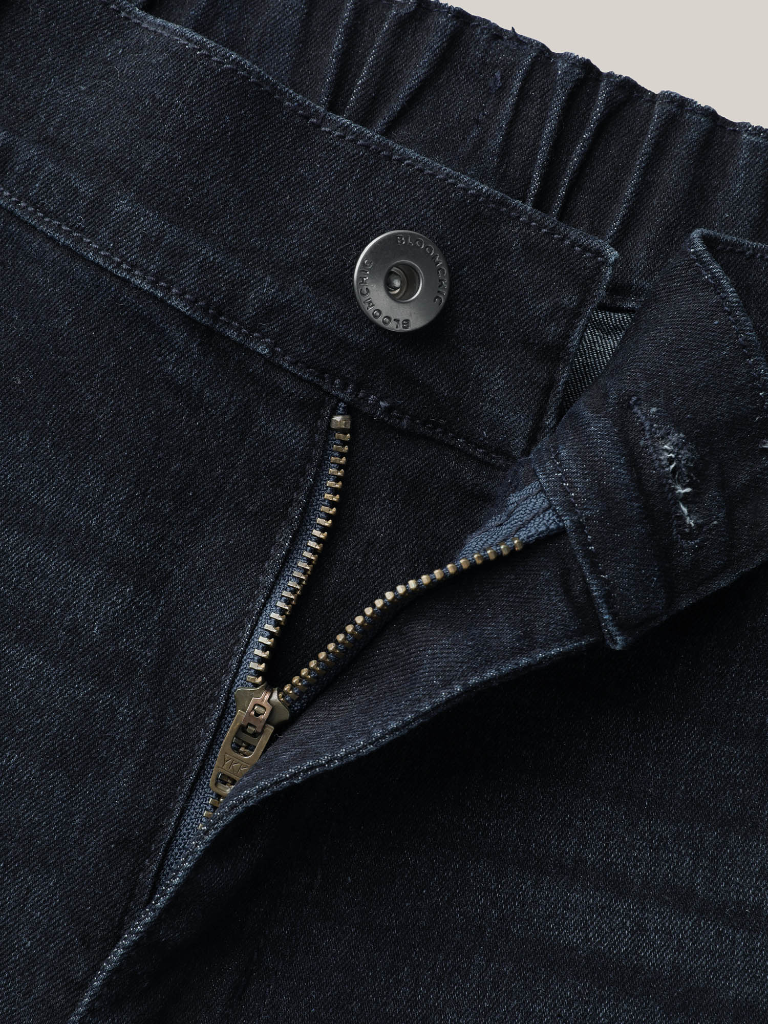 Whiskered Mid-Rise Skinny-Fit Jeans - Image 7