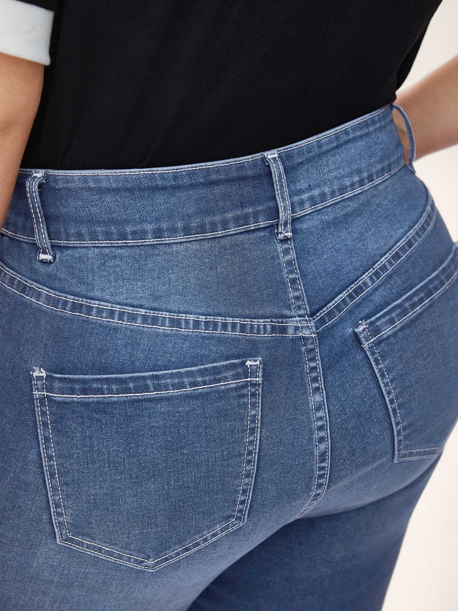 Folded Hem High-Rise Skinny-Fit Capri Jeans - Image 19