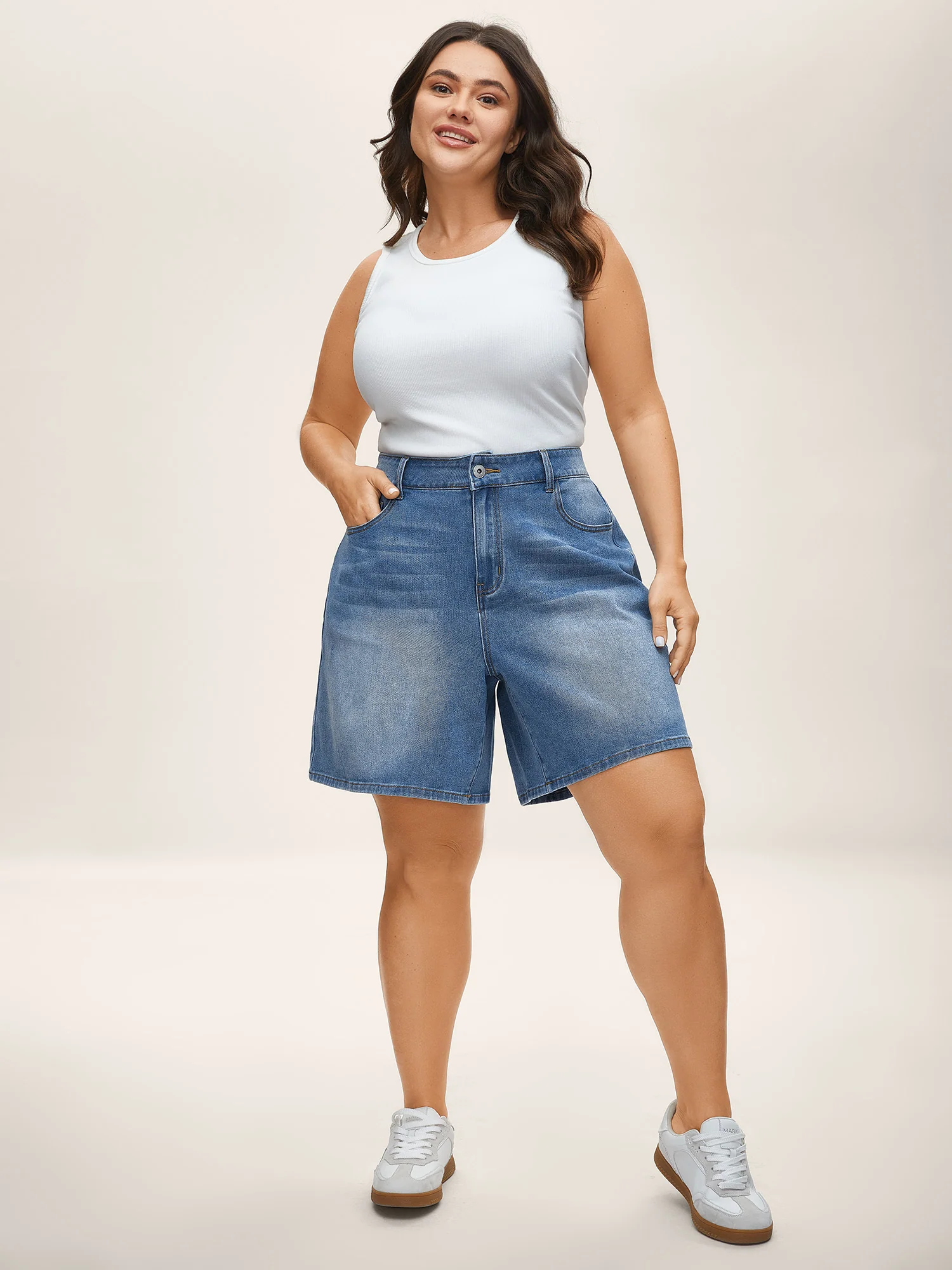 Classic High-Rise Wide Leg Denim Shorts - Image 4