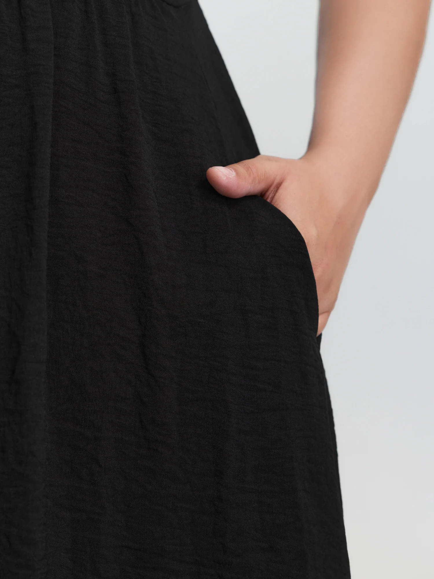 Wide Straps Belted Buckle Detail Midi Dress - Image 4