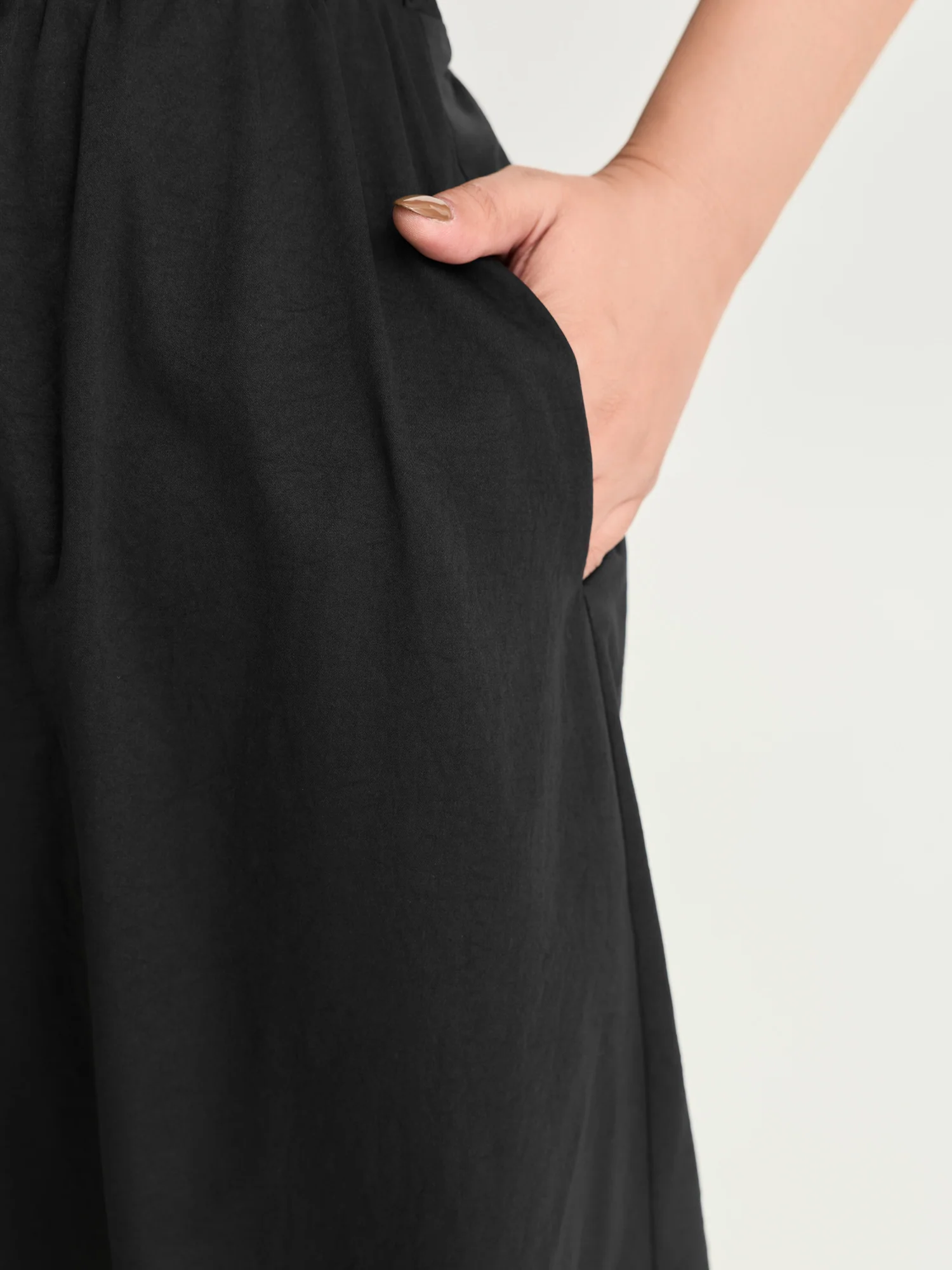 Wide Waistband Shirred Maxi Skirt - Image 3
