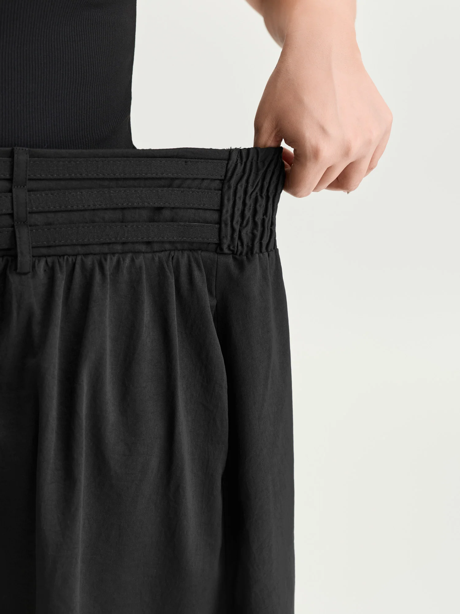 Wide Waistband Shirred Maxi Skirt - Image 4