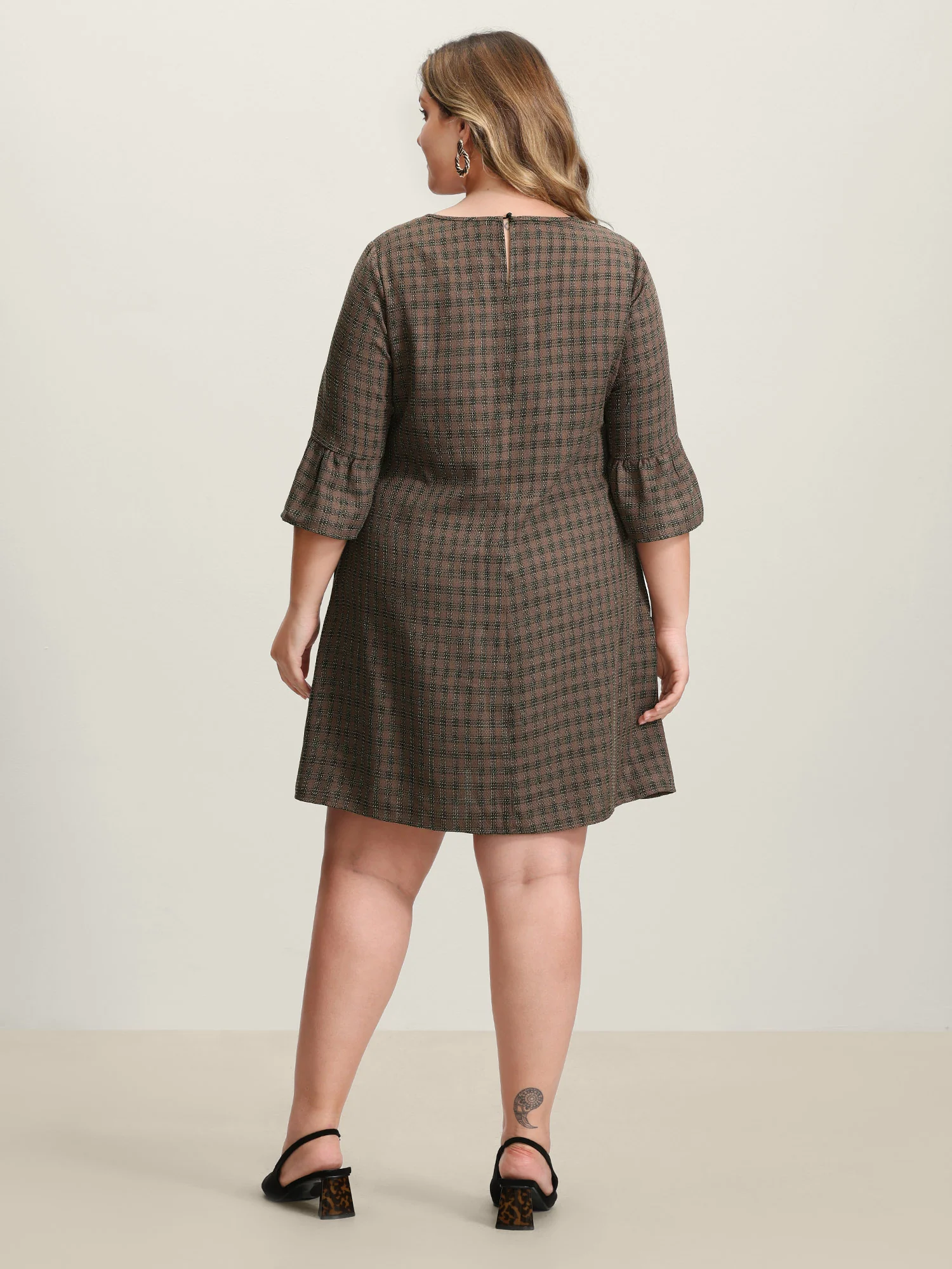 Yarn-Dyed Flared Sleeve A-Line Knee-Length Dress - Image 4