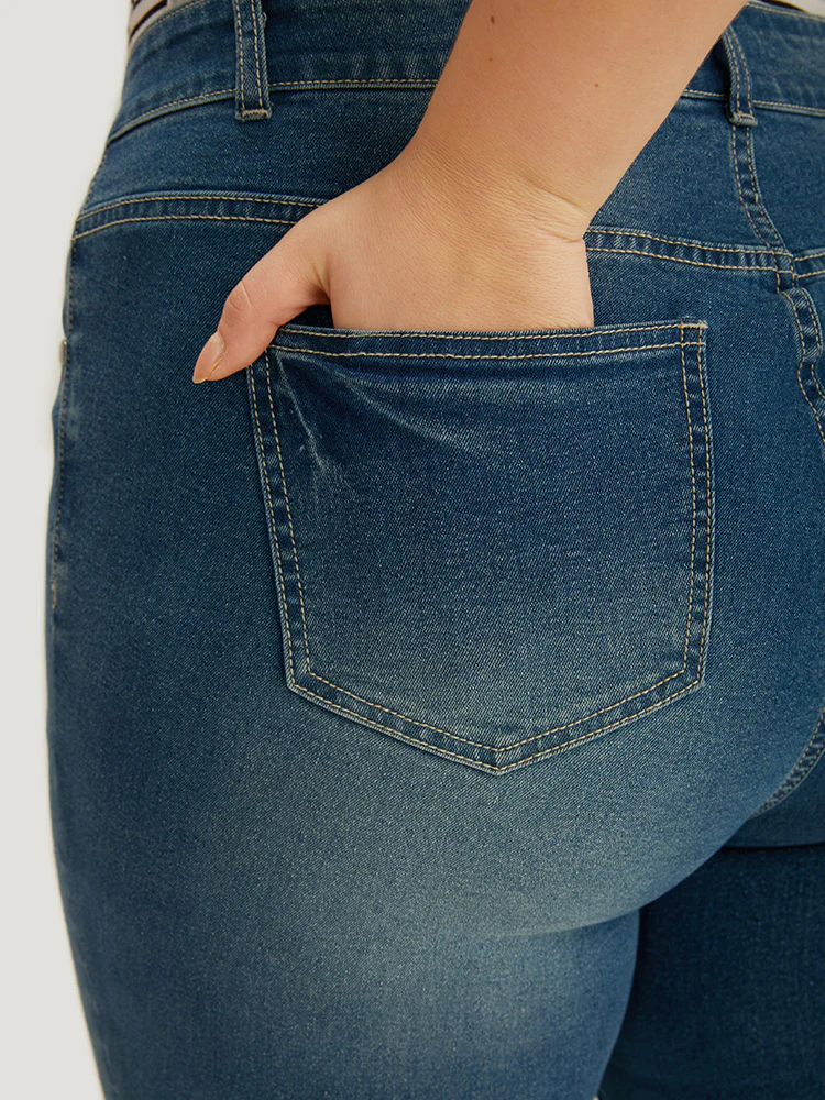 Zipper Fly Skinny Medium Wash Jeans - Image 7