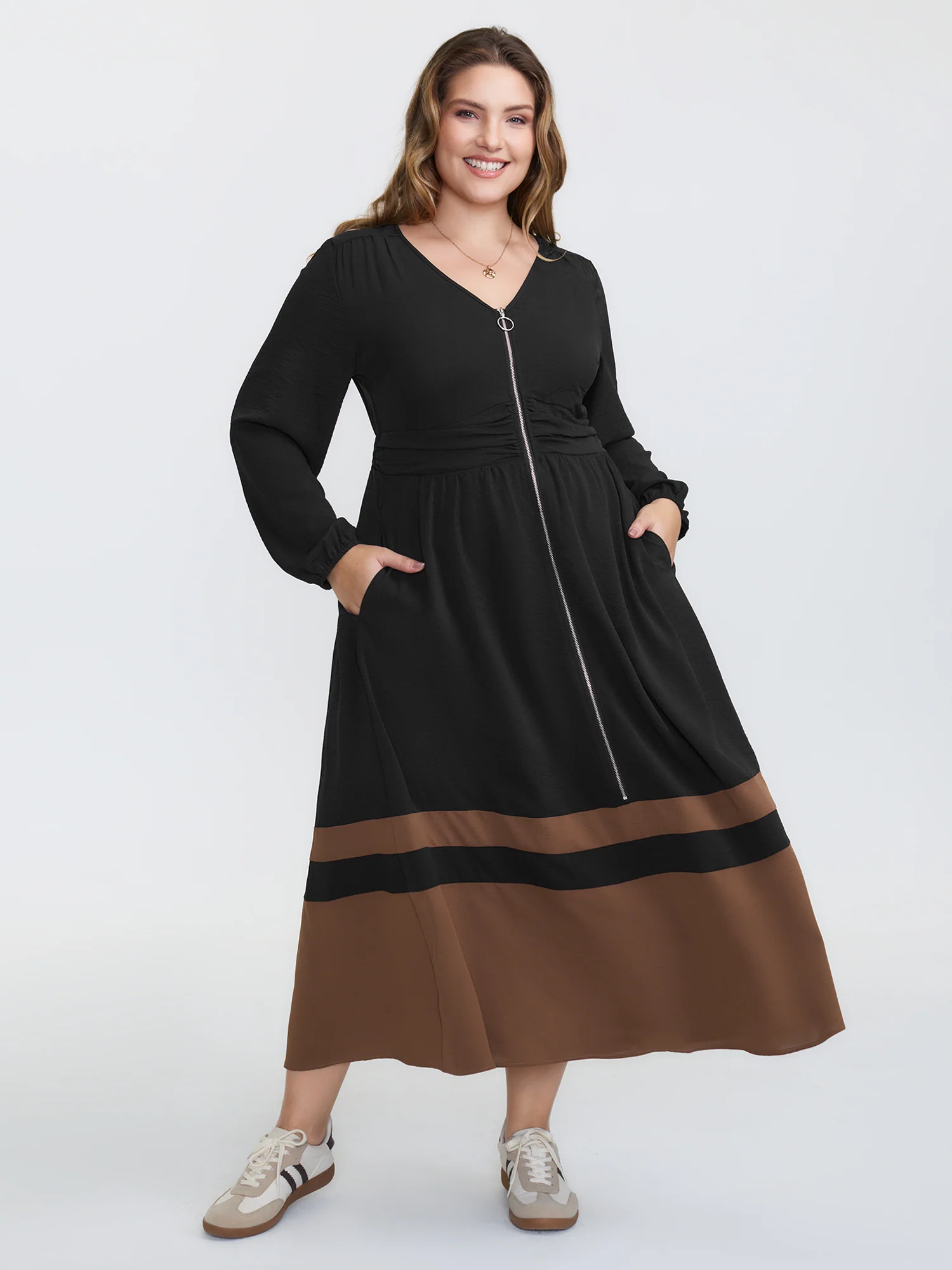Zipper-Front Color Contrast Maxi Dress - Image 3